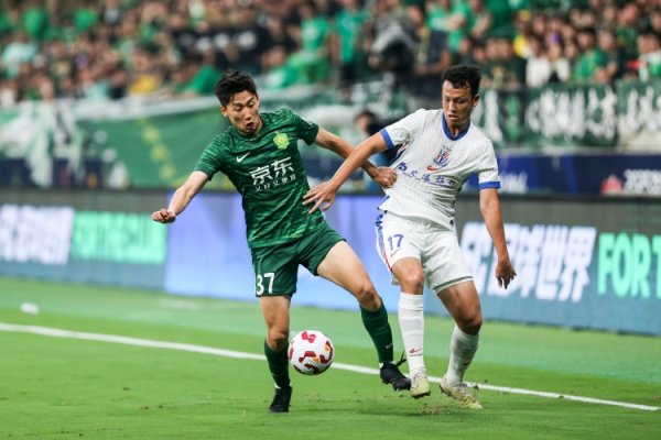 李璇：国安防线错误  很多，后备  人员也很强但使用时针对性不强