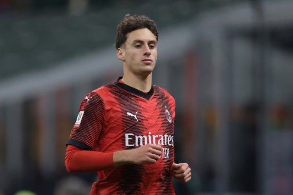 经纪人：很多球队在关注菲利波-泰拉恰诺，克雷莫纳是其中之一