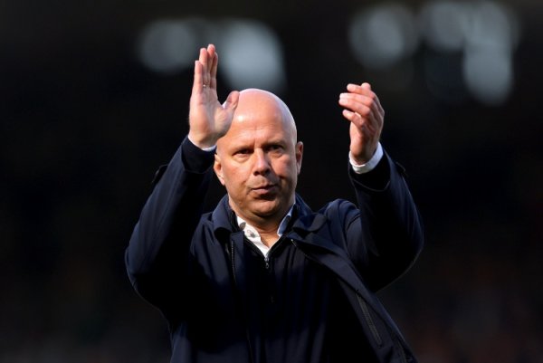 斯洛特：埃基蒂克两张警告  都很愚蠢 满意小基耶萨和伊萨克的表现